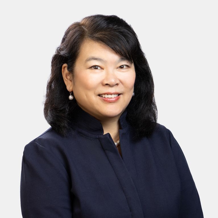 
    Lisa S. Lim

